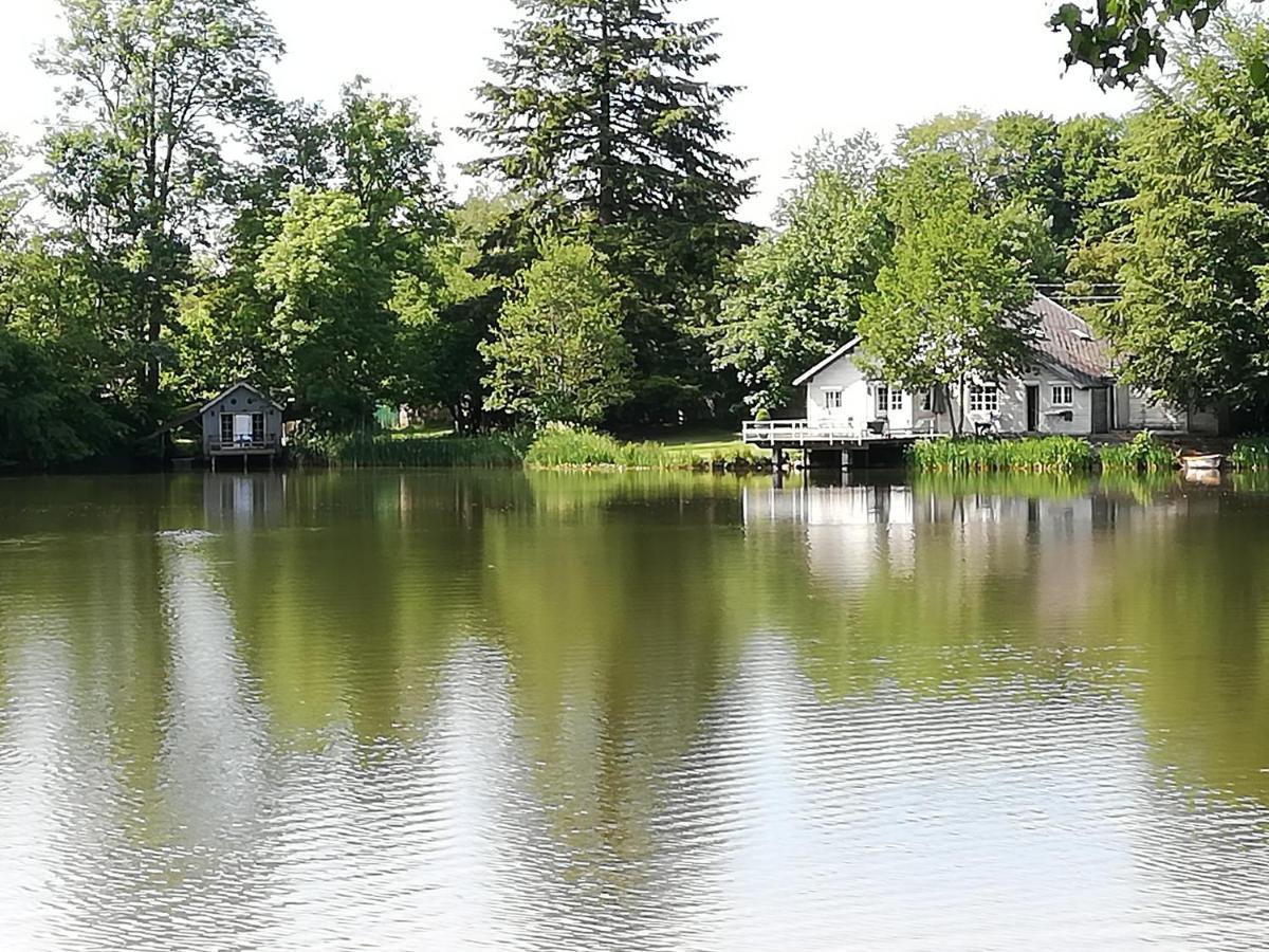 La Maison Du Lac Cul-des-Sarts Экстерьер фото