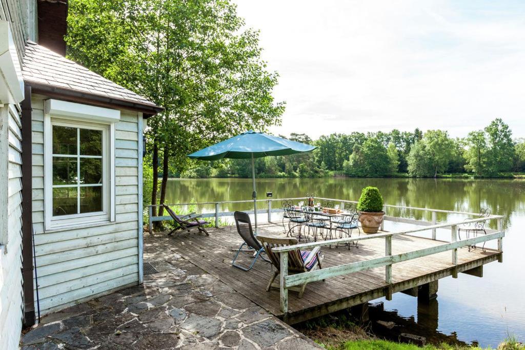 La Maison Du Lac Cul-des-Sarts Экстерьер фото